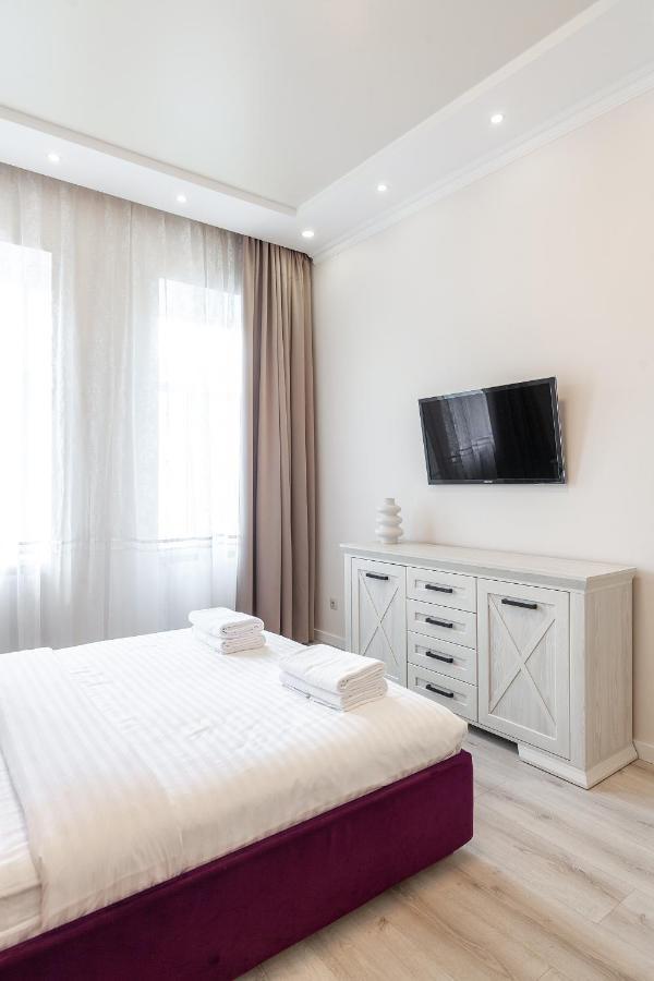 Avangard Saint Teodora III Apart 리비프 외부 사진