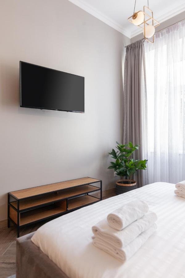 Avangard Saint Teodora III Apart 리비프 외부 사진